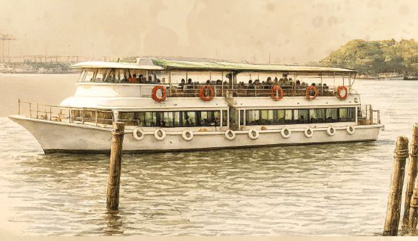 Cruise boat carrying guests on the Bolgatty backwaters